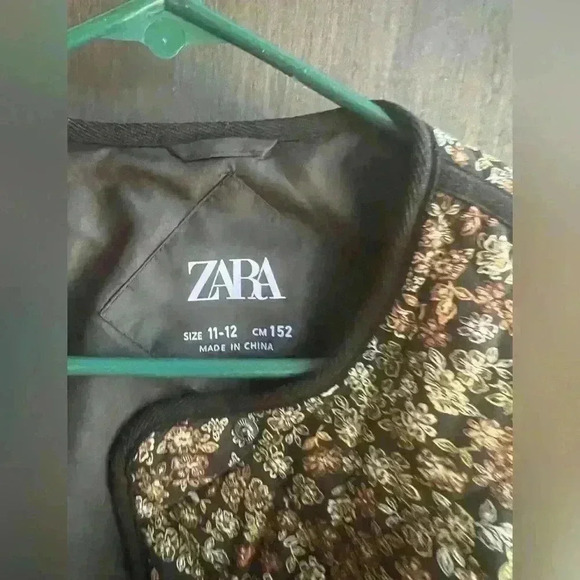 Zara Jackets & Coats | Zara | Quilted Spring Jacket|
Color: Black/Brown 11/12Y - Picture 4 of 7